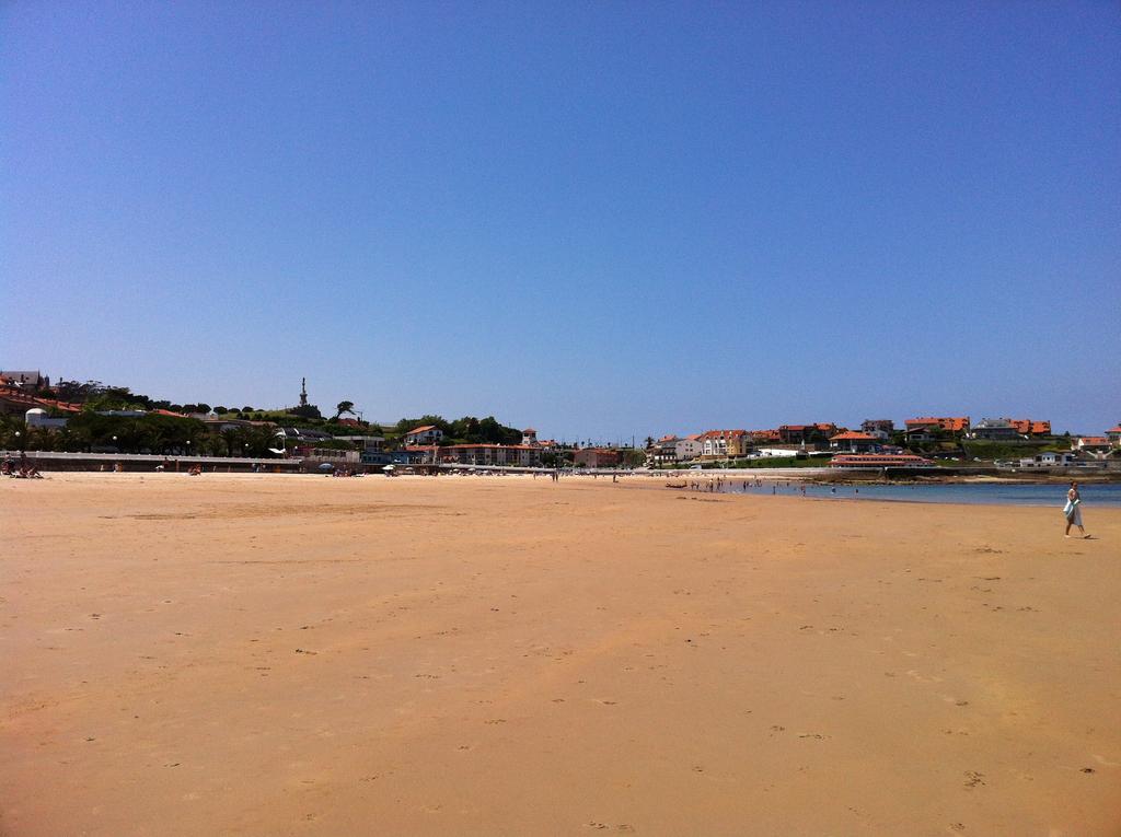 מלון קומיאס Marina De Campios מראה חיצוני תמונה